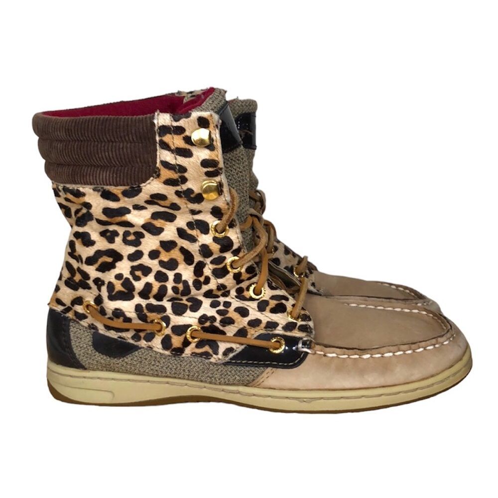 Sperry Brown tan  Leopard Print Hikerfish Boot lace up size 7.5. 9173626
